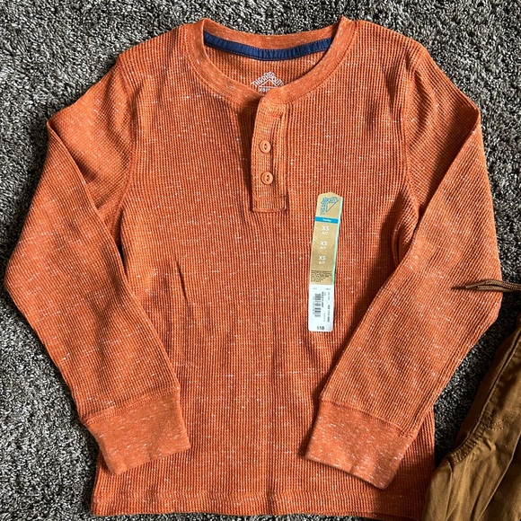 NWT Orange Henley Shirt and Brown Cargo Pants Set Size XS (6/7) - Picture 2 of 5